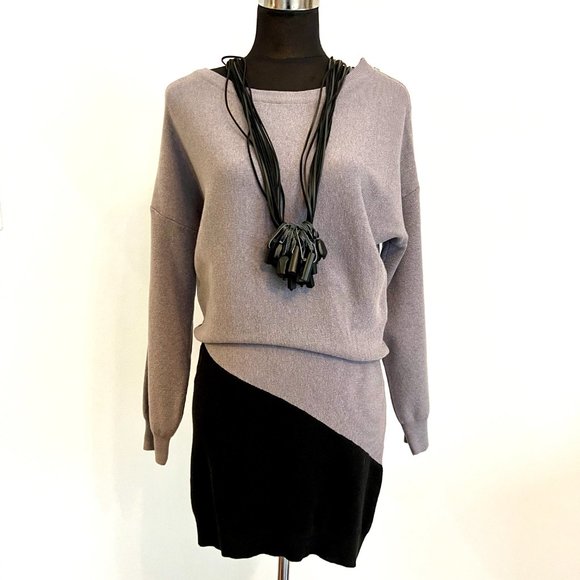 NWT Gray & Black Long Sleeve Sweater Dress Tunic with Zipper Accent - Picture 2 of 10